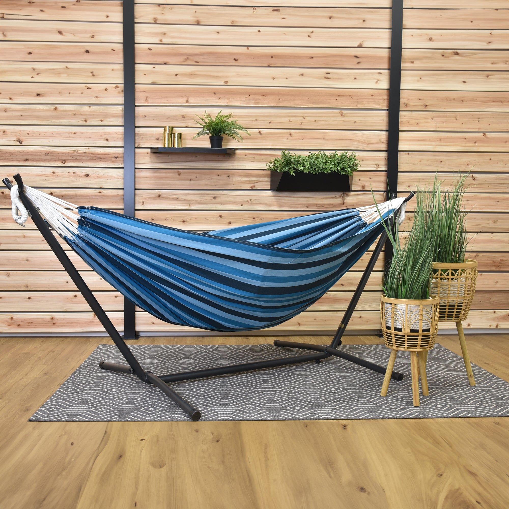 vivere doppel baumwolle hängematte mit hängemattengestell 250 cm Doppelbaumwollhängematte mit Ständer (250 cm)